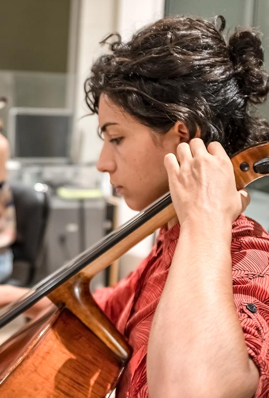 Laura Basombrío - Cello